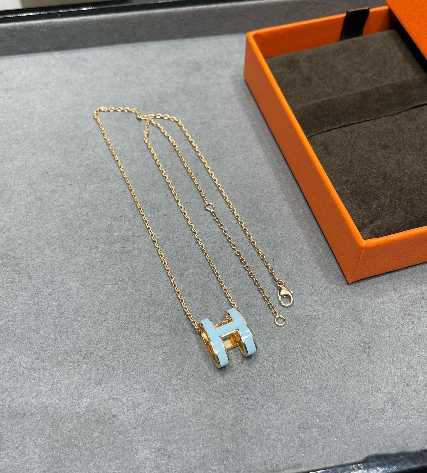 [Radiant Gem]¯POP H SKY BLUE NECKLACE