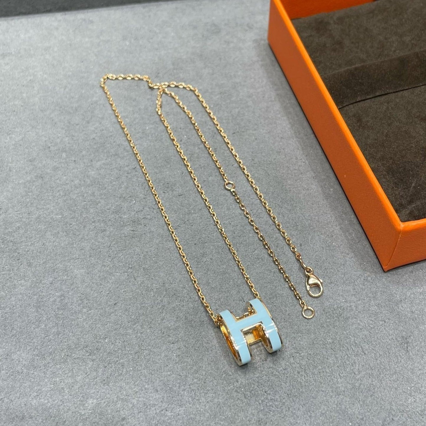 [Radiant Gem]¯POP H SKY BLUE NECKLACE