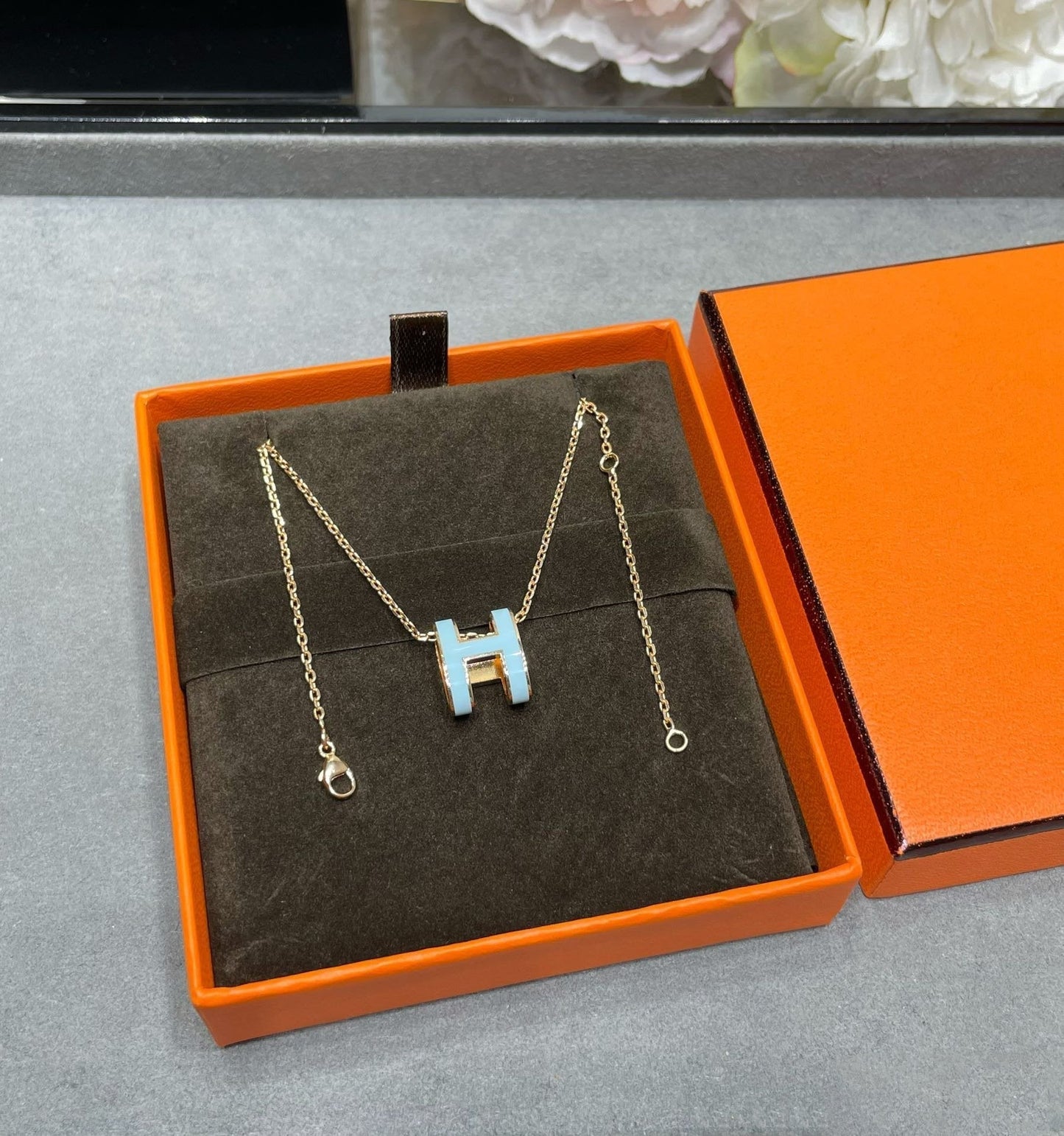 [Radiant Gem]¯POP H SKY BLUE NECKLACE
