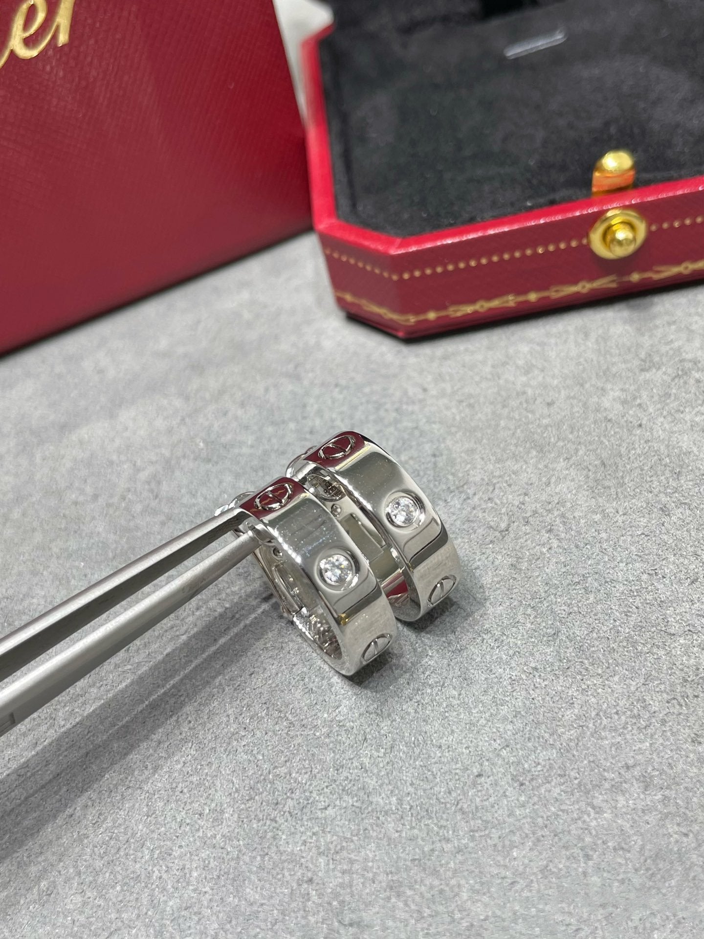 [Radiant Gem]¯LOVE 5.5MM 1 DIAMOND EARRINGS