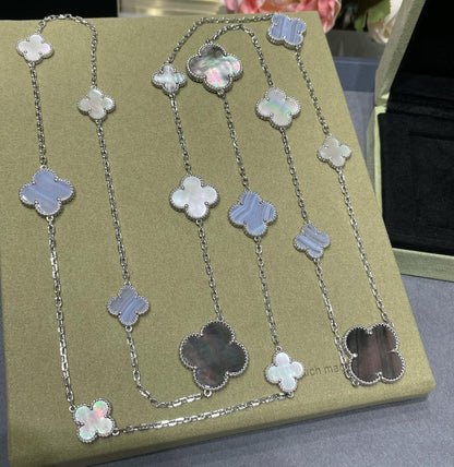 [Radiant Gem]¯CLOVER 16 MOTIF CHALCEDONY MOP SILVER NECKLACE