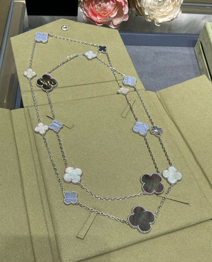 [Radiant Gem]¯CLOVER 16 MOTIF CHALCEDONY MOP SILVER NECKLACE