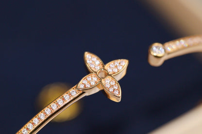 [Radiant Gem]¯IDYLLE PINK GOLD OPEN BRACELET DIAMOND PAVED