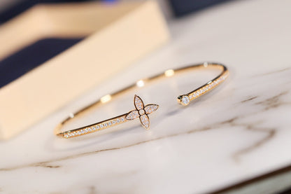[Radiant Gem]¯IDYLLE GOLD OPEN BRACELET DIAMOND PAVED