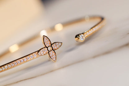[Radiant Gem]¯IDYLLE GOLD OPEN BRACELET DIAMOND PAVED
