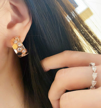 [Radiant Gem]¯BEE LOVE DIAMOND HOOP EARRINGS
