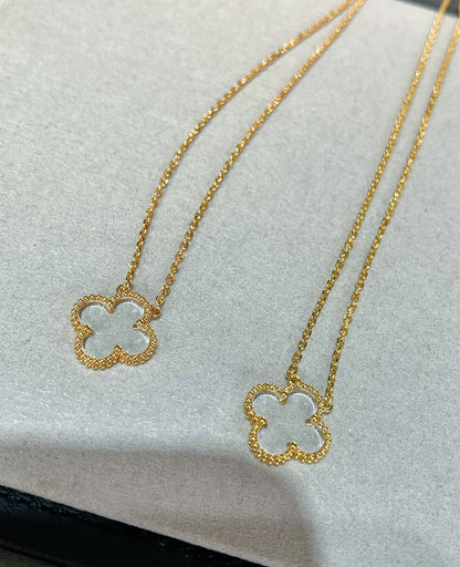 [Radiant Gem]¯CLOVER ROCK CRYSTAL ROSE GOLD NECKLACE