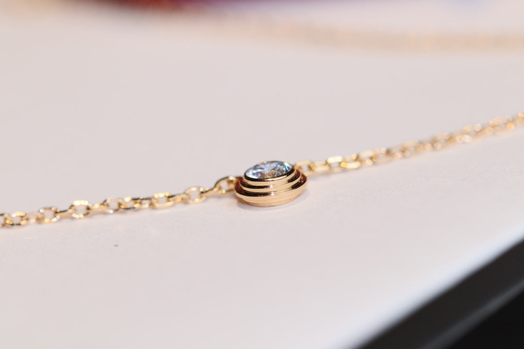 [Radiant Gem]¯DAMOUR DIAMOND NECKLACE