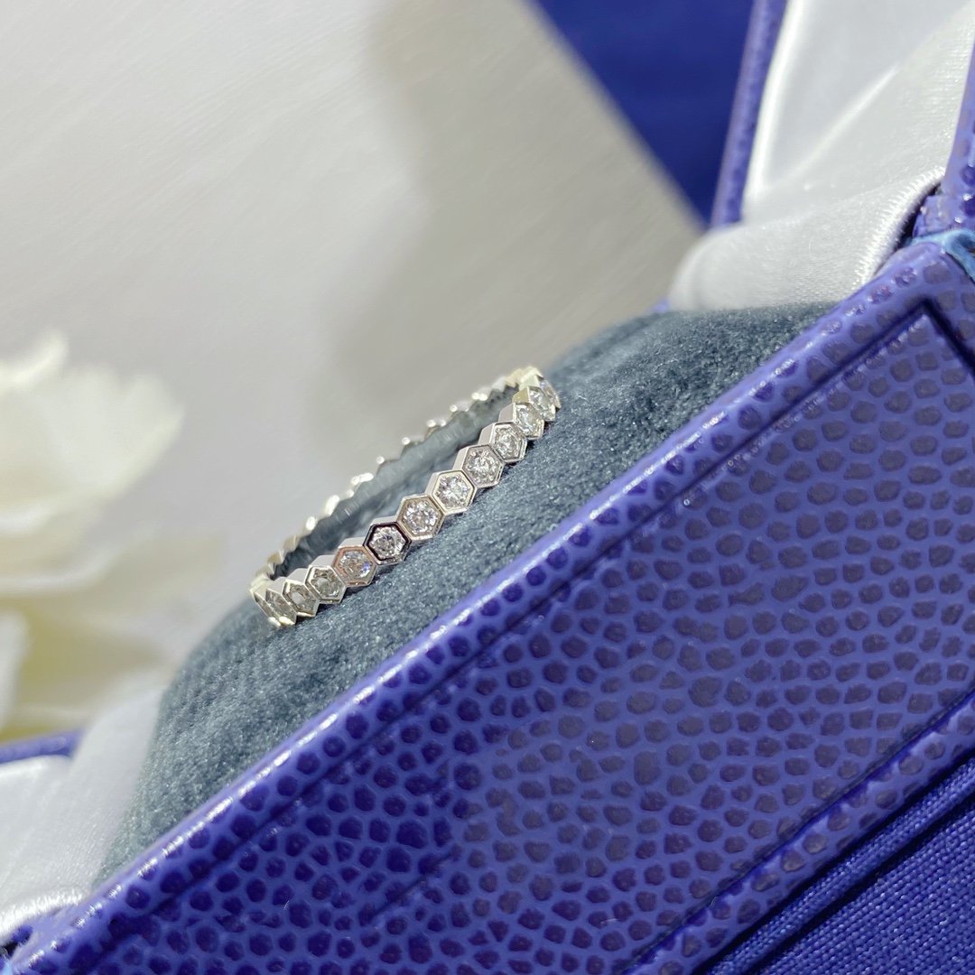 [Radiant Gem]¯BEE LOVE DIAMOND PAVED SMALL RING