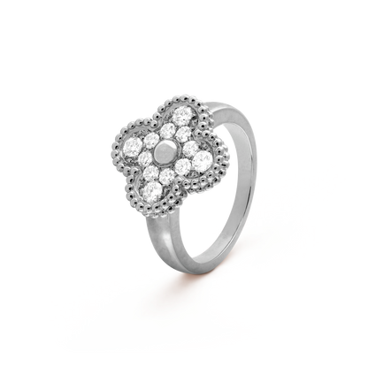 [Radiant Gem]¯CLOVER DIAMOND RING