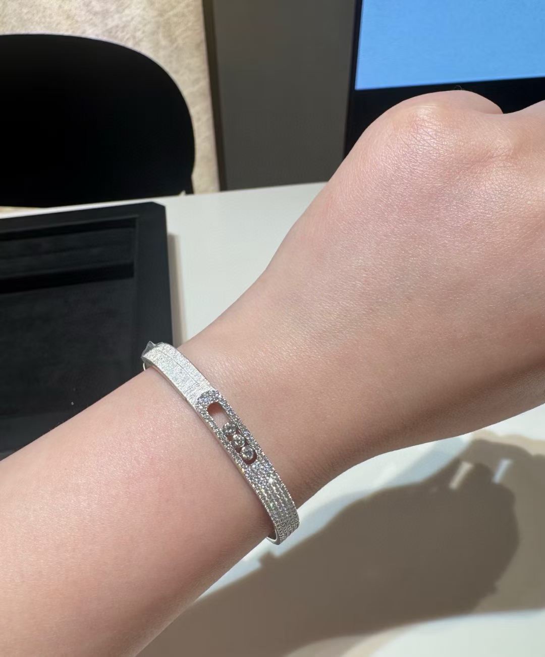 [Radiant Gem] 2026 BRAND-NEW FROSTED BRACELET WITH DIAMONDS THREE COLORS