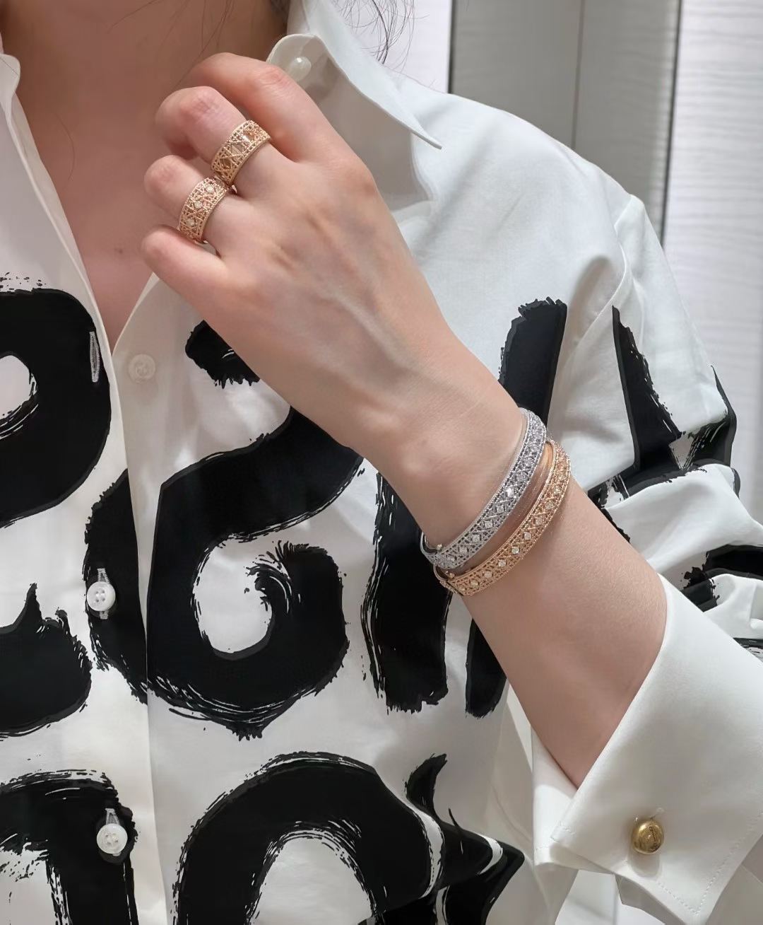 [Radiant Gem] 2026 WOVEN-PATTERN BRACELET SET WITH FULL DIAMOND INLAY THREE-COLORS