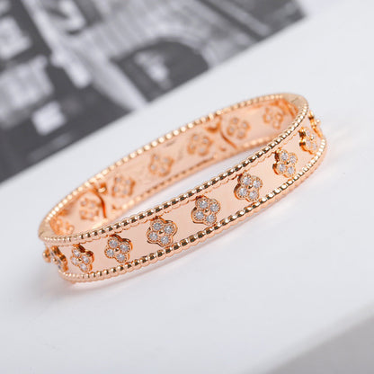 [Radiant Gem]¯CLOVER BRACELET 8MM DIAMONDS