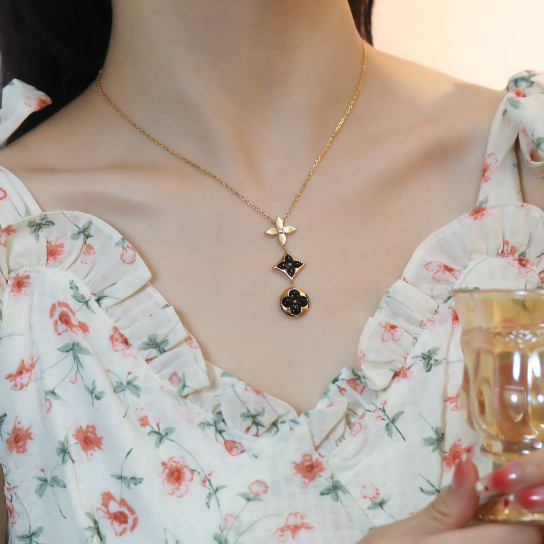 [Radiant Gem]¯STAR AND SUN ONYX PINK GOLD NECKLACE