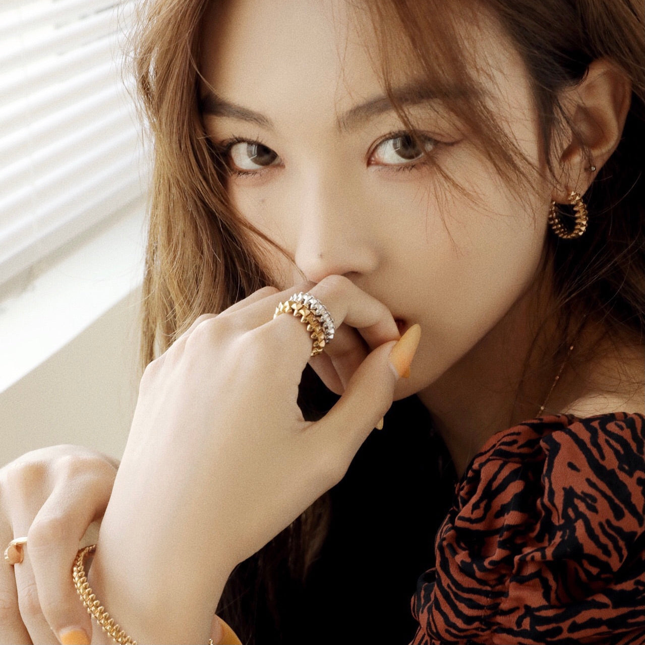 [Radiant Gem]¯CLASH SMALL HOOP EARRINGS