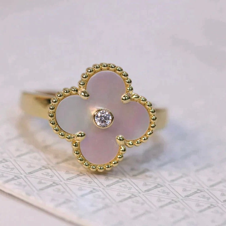 [Radiant Gem]¯CLOVER PINK MOP RING GOLD DIAMOND