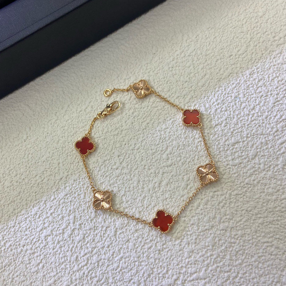 [[Radiant Gem]¯]CLOVER 6 MOTIF RED AGATE LASER BRACELET
