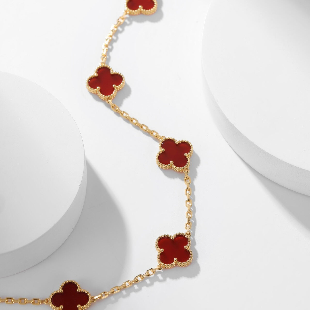 [Radiant Gem]¯CLOVER 10 MOTIFS CARNELIAN NECKLACE