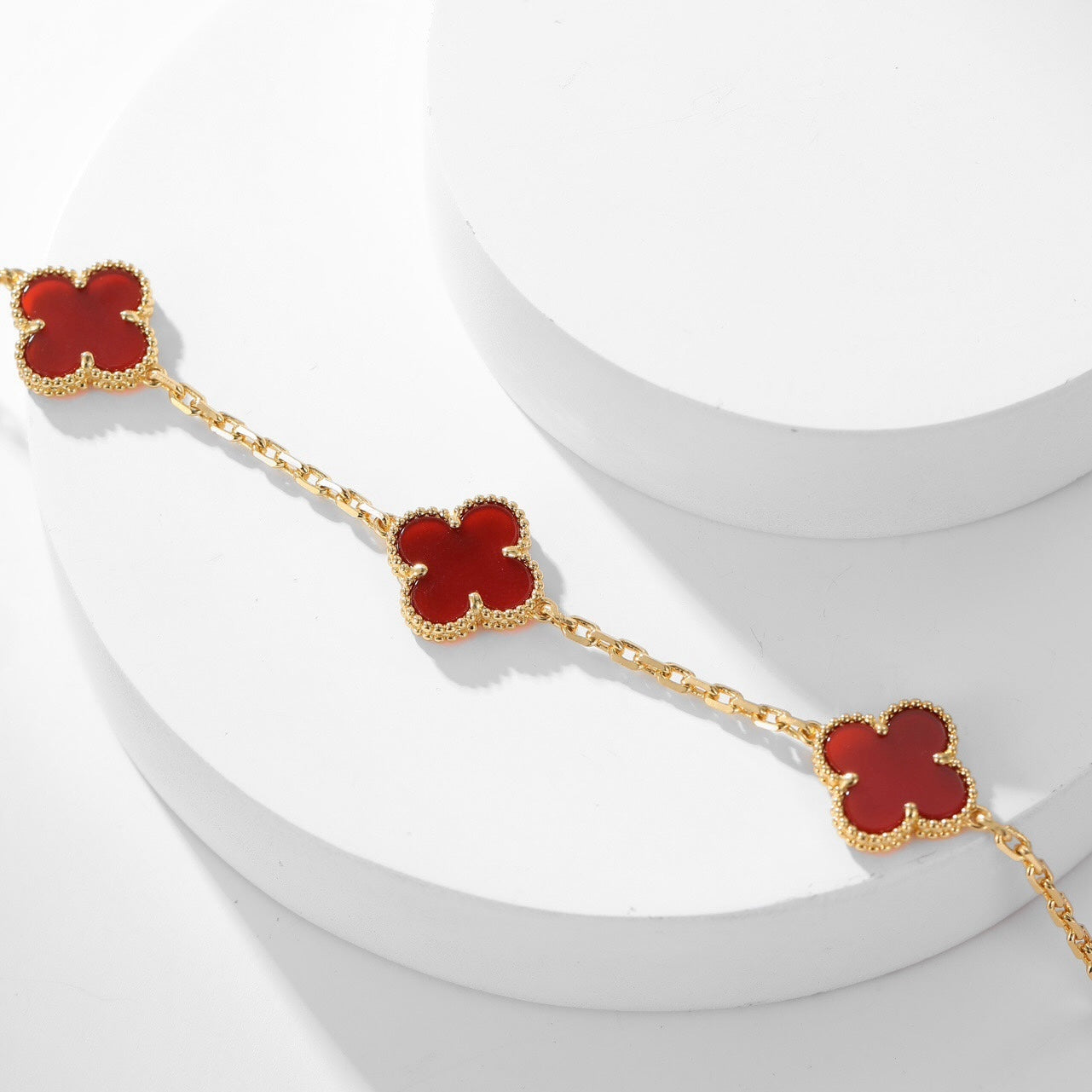 [Radiant Gem]¯CLOVER 10 MOTIFS CARNELIAN NECKLACE