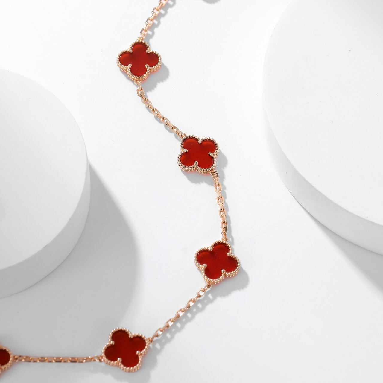 [Radiant Gem]¯CLOVER 10 MOTIFS CARNELIAN NECKLACE