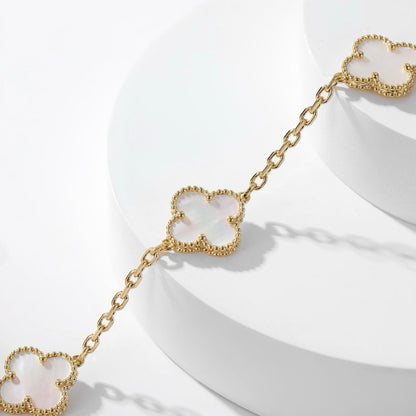 [Radiant Gem]¯CLOVER 10 MOTIFS WHITE MOTHER OF PEARL NECKLACE