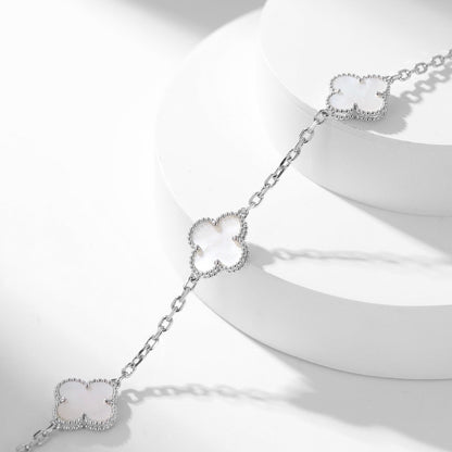 [Radiant Gem]¯CLOVER 10 MOTIFS WHITE MOTHER OF PEARL NECKLACE