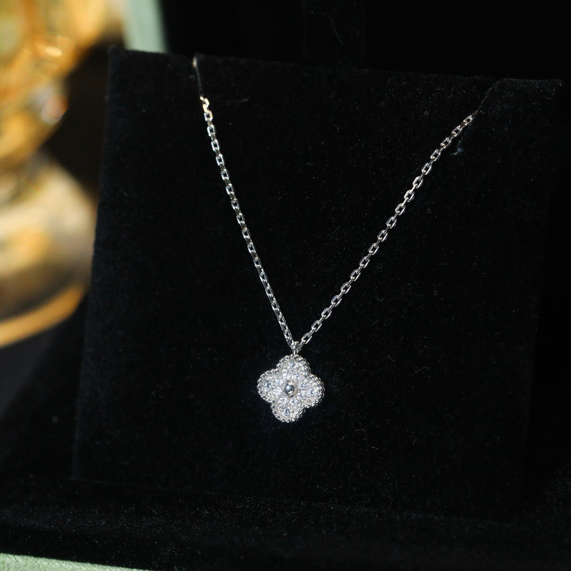 [Radiant Gem]¯CLOVER MINI 9.5MM PENDANT DIAMOND NECKLACE