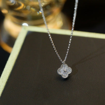 [Radiant Gem]¯CLOVER MINI 9.5MM PENDANT DIAMOND NECKLACE