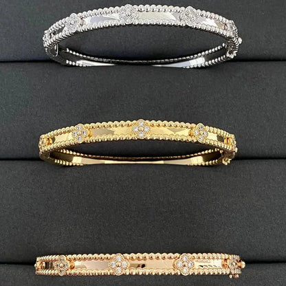 [Radiant Gem]¯CLOVER BRACELET 4MM DIAMONDS