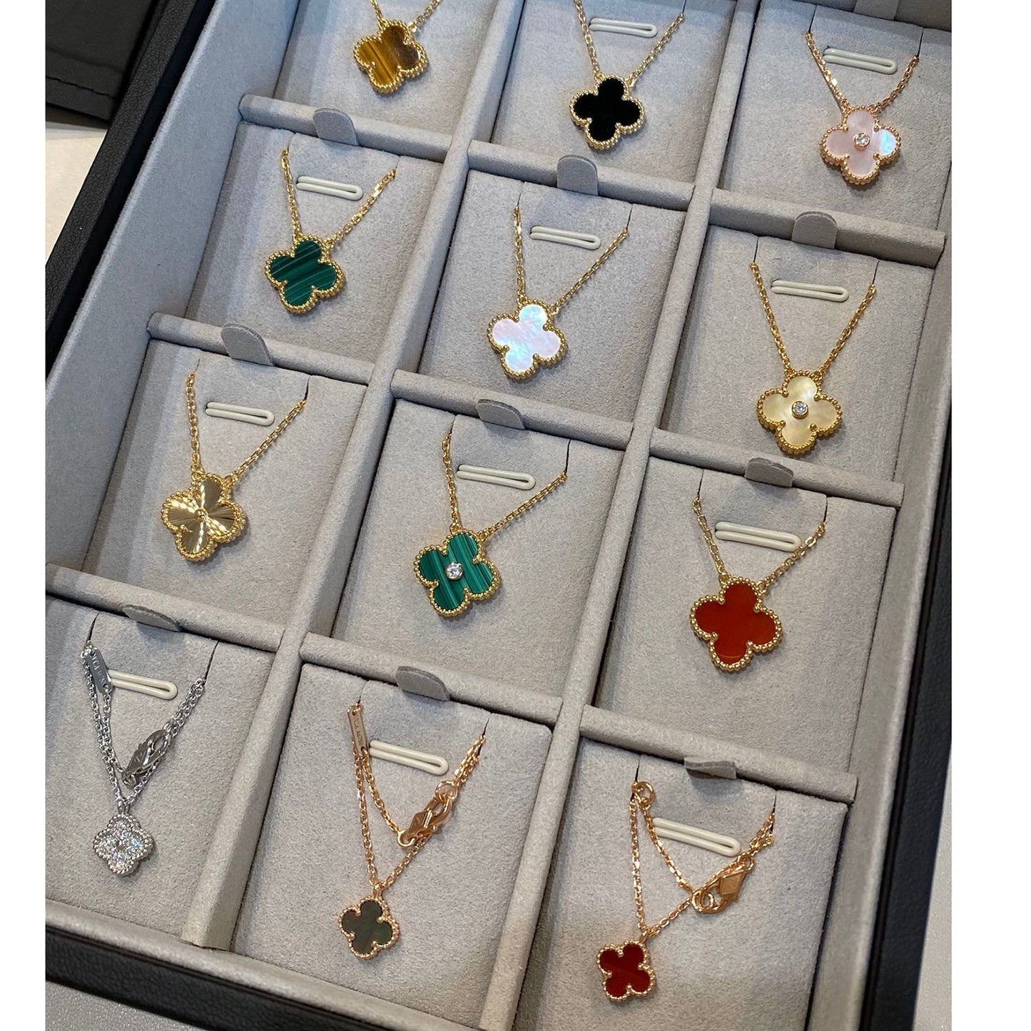 [Radiant Gem]¯CLOVER 15MM LASER NECKLACE