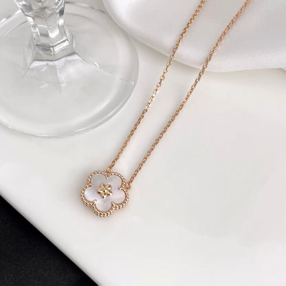 [Radiant Gem]¯LUCKY  WHITE MOP  PLUM BLOSSOM NECKLACE