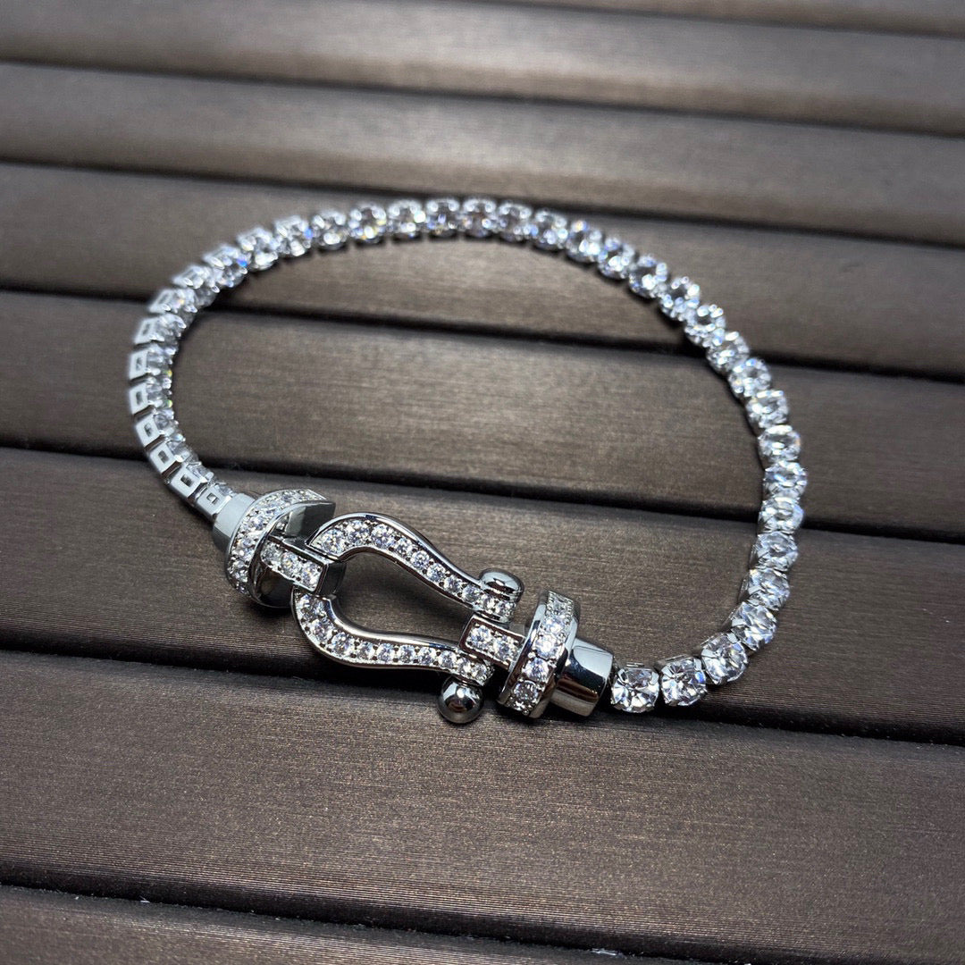 [Radiant Gem]¯FORCE  LARGE HORSESHOE FULL DIAMOND TENNIS BRACELET