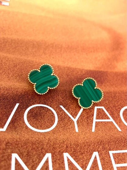 [Radiant Gem] CLOVER LARGE (20mm) 1 MOTIFS GREENER MOP STUD EARRINGS