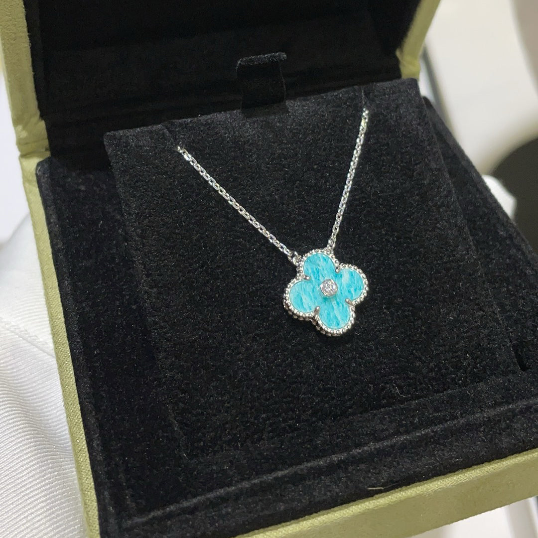 [Radiant Gem]¯CLOVER 15MM DIAMOND SVRES PORCELAIN  NECKLACE SILVER