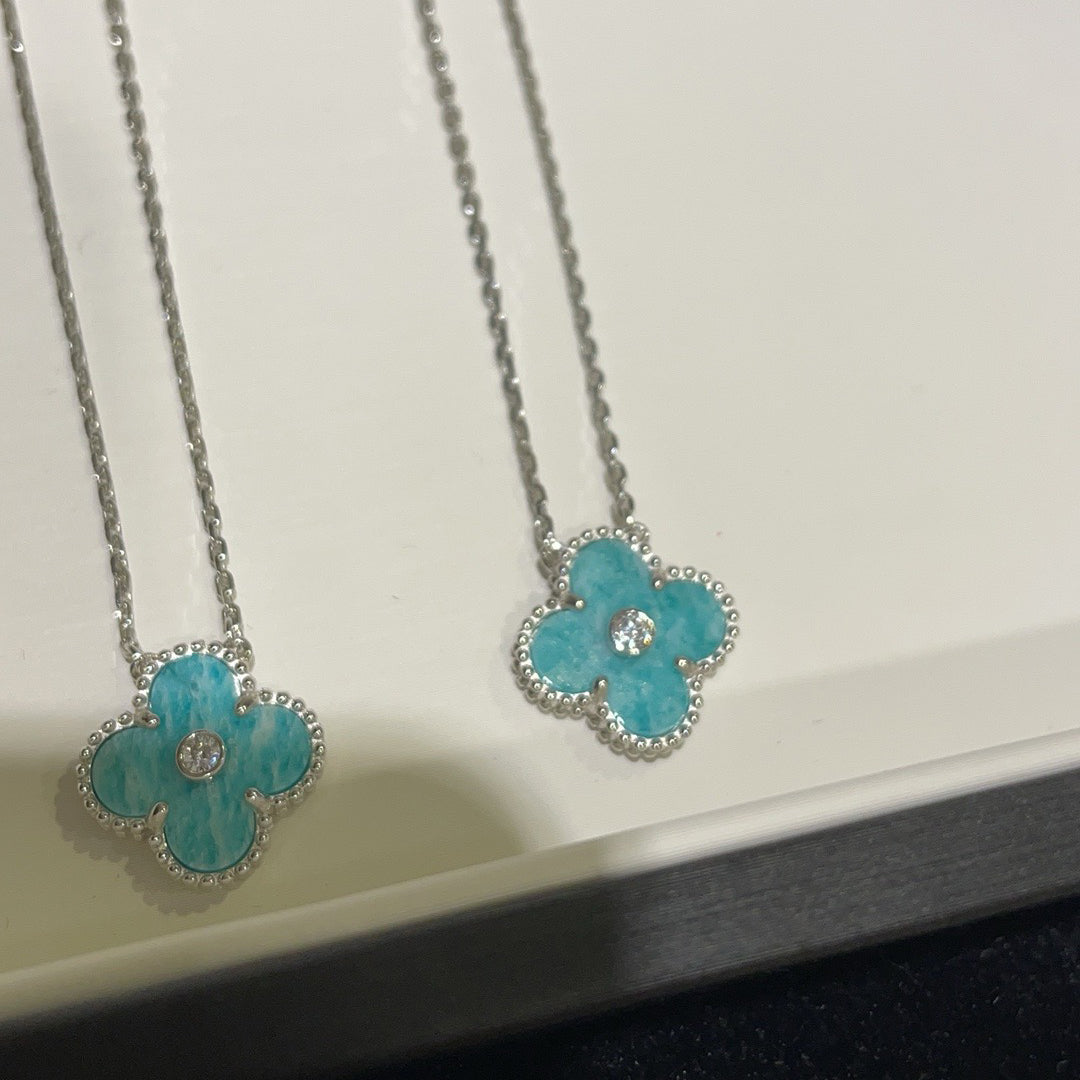 [Radiant Gem]¯CLOVER 15MM DIAMOND SVRES PORCELAIN  NECKLACE SILVER