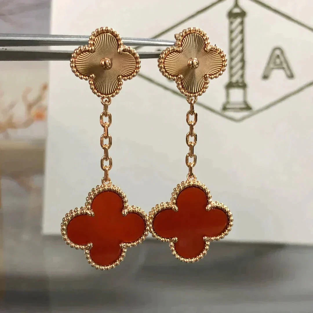 [Radiant Gem]¯CLOVER 2 MOTIF  LASER CARNELIAN EARRINGS