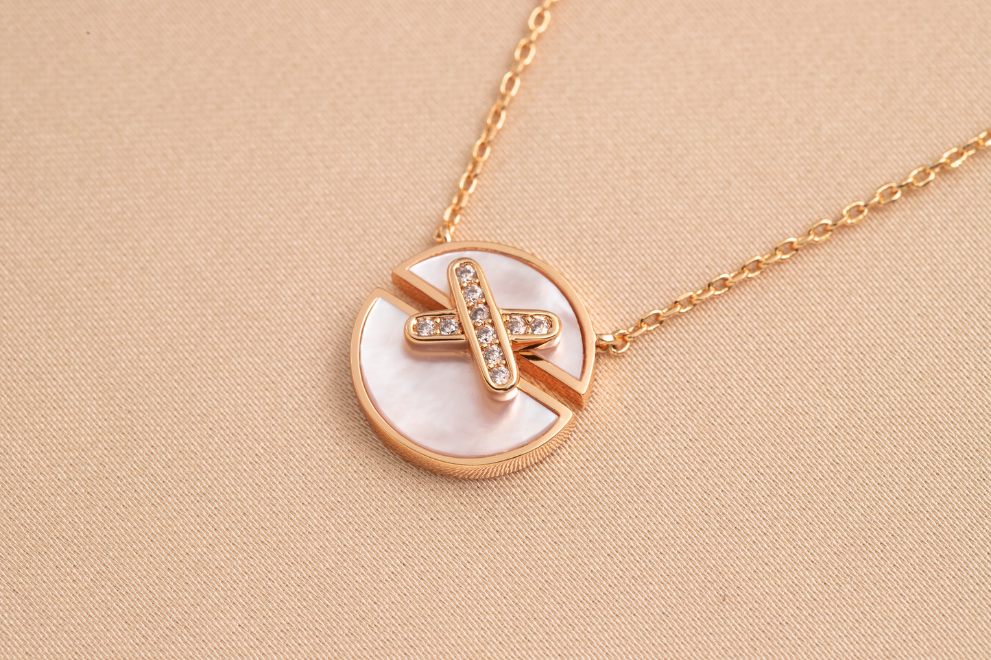 [Radiant Gem]¯JEUX DE PINK GOLD DIAMOND NECKLACE