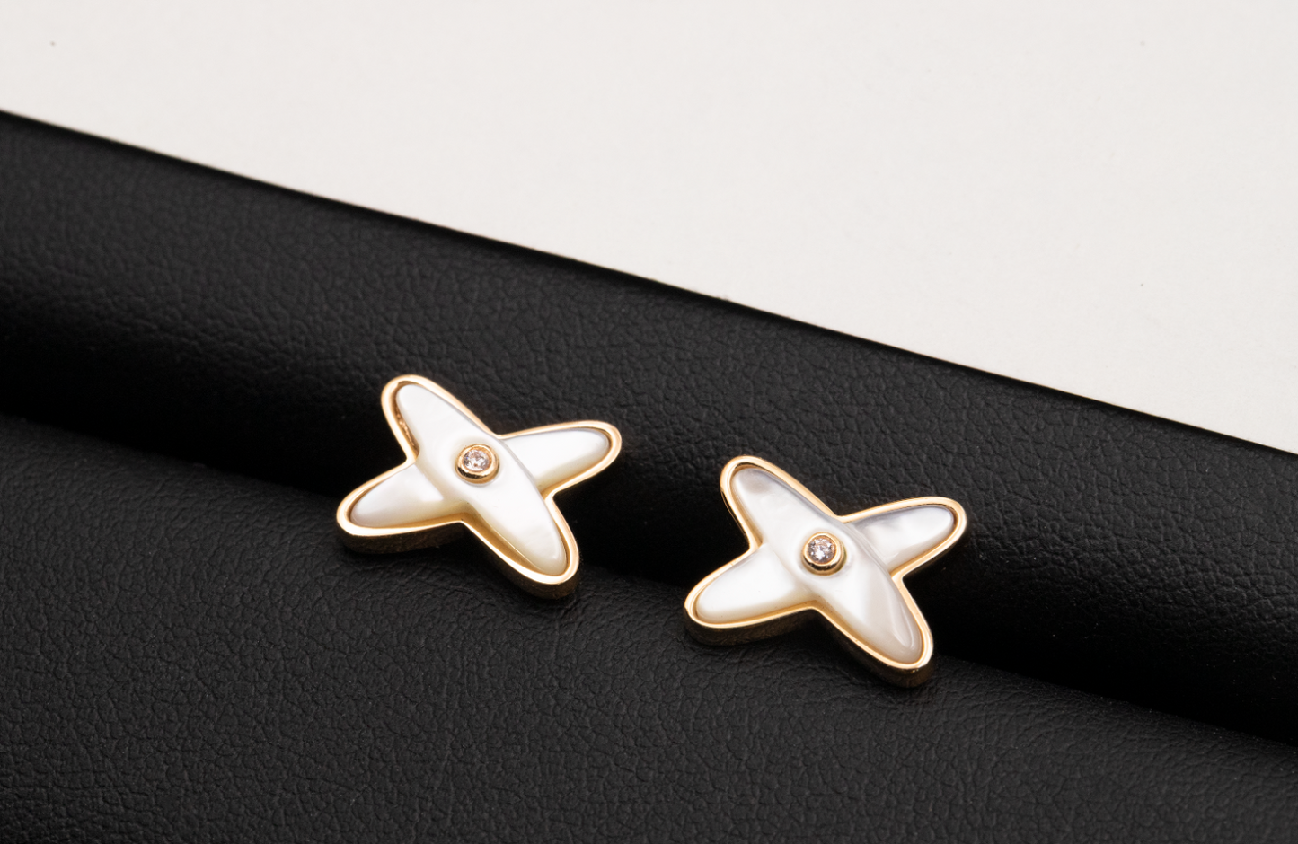 [Radiant Gem]¯JEUX DE WHITE MOP PINK GOLD DIAMOND EARRINGS