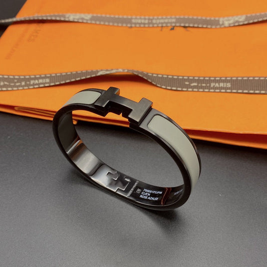 [Radiant Gem]¯CLIC HM SO BLACK GREY BRACELET