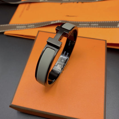 [Radiant Gem]¯CLIC HM SO BLACK GREY BRACELET