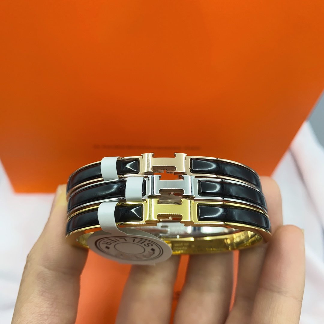 [Radiant Gem]¯CLASSIC HM CLIC BLACK 8MM ENAMEL BRACELET