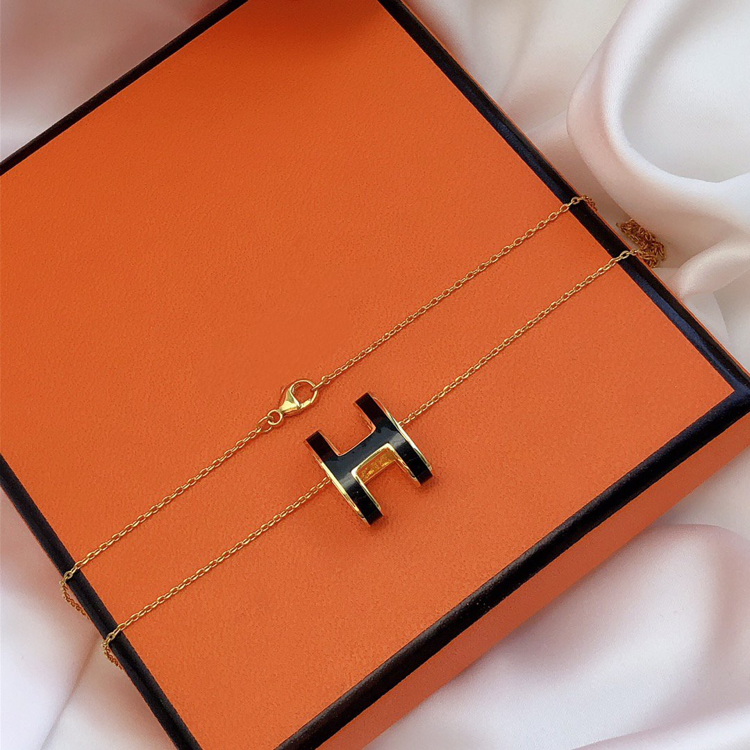 [Radiant Gem]¯HM CLIC BLACK ENAMEL GOLD NECKLACE