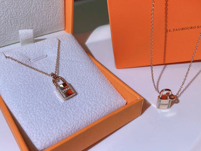 [Radiant Gem]¯HM ADVANCED NICHE LOCK HEAD NECKLACE DIAMONDS