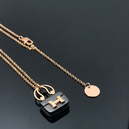 [Radiant Gem]¯WOMEN'S HM AMULETTES CONSTANCE PENDANT NECKLACE
