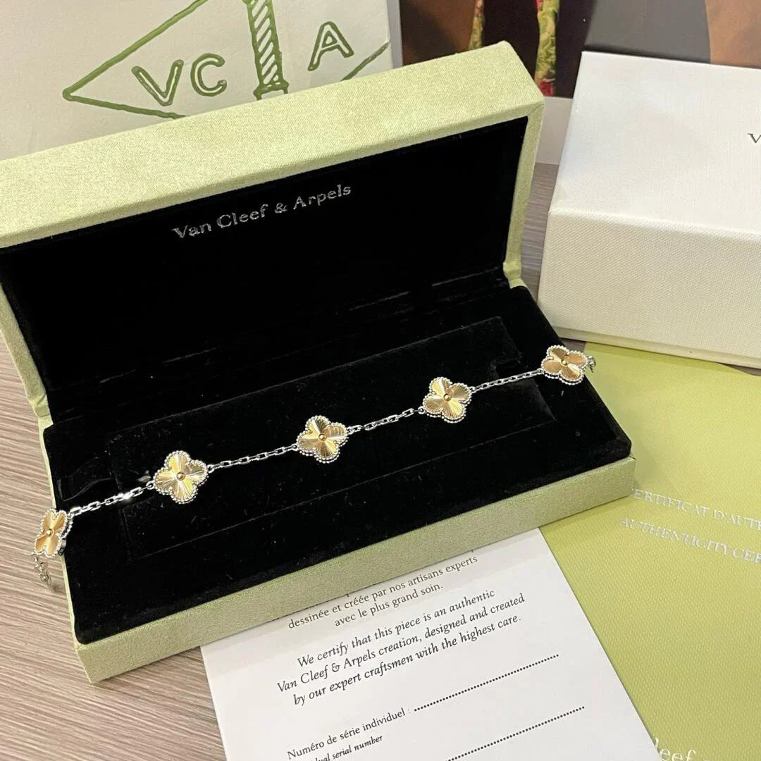 [Radiant Gem]New  CLOVER 5 MOTIF LASER BRACELET COLLECTION