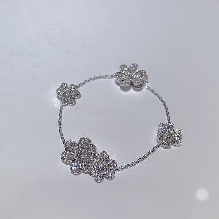 [Radiant Gem]¯FRIVOLE SILVER 5 FLOWERS BRACELET