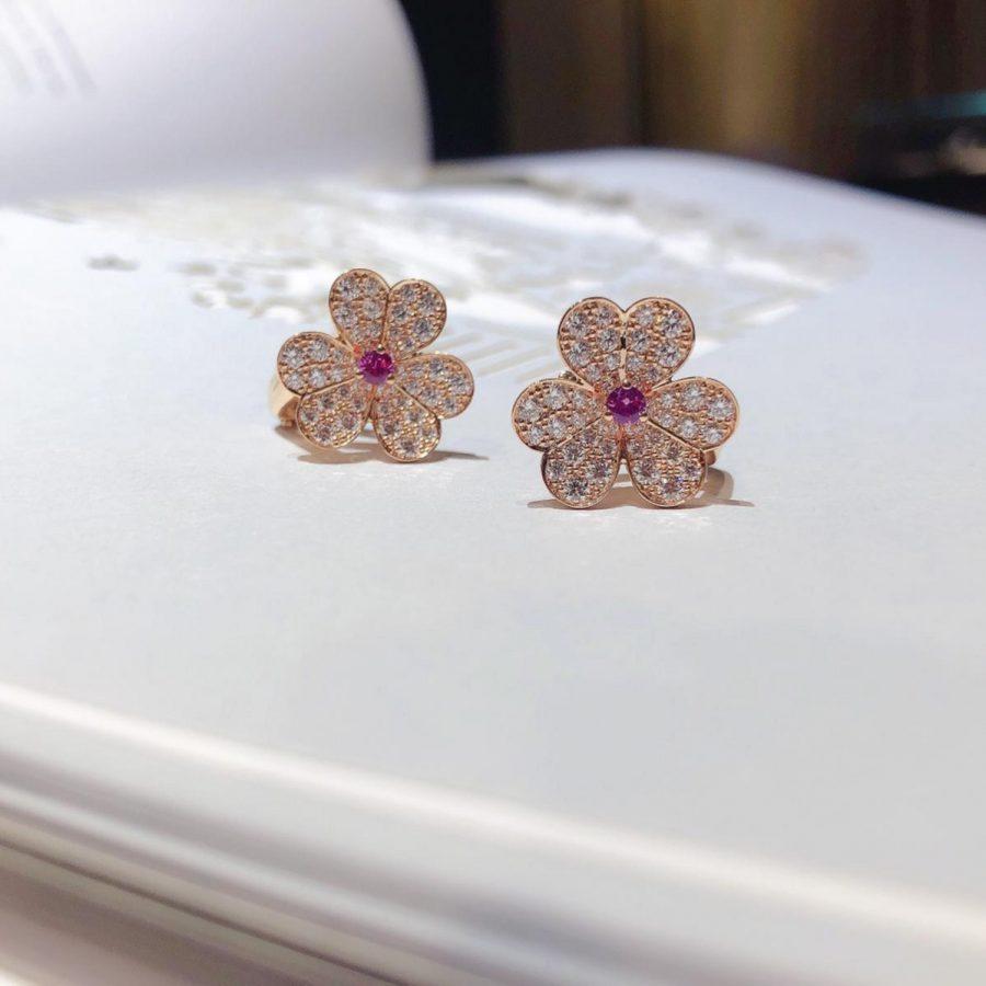 [Radiant Gem]¯FRIVOLE PINK GOLD FLOWER DIAMOND EARRINGS