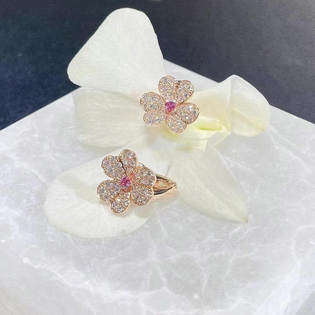 [Radiant Gem]¯FRIVOLE PINK GOLD FLOWER DIAMOND EARRINGS