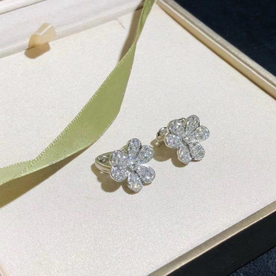 [Radiant Gem]¯FRIVOLE SILVER FLOWER DIAMOND EARRINGS