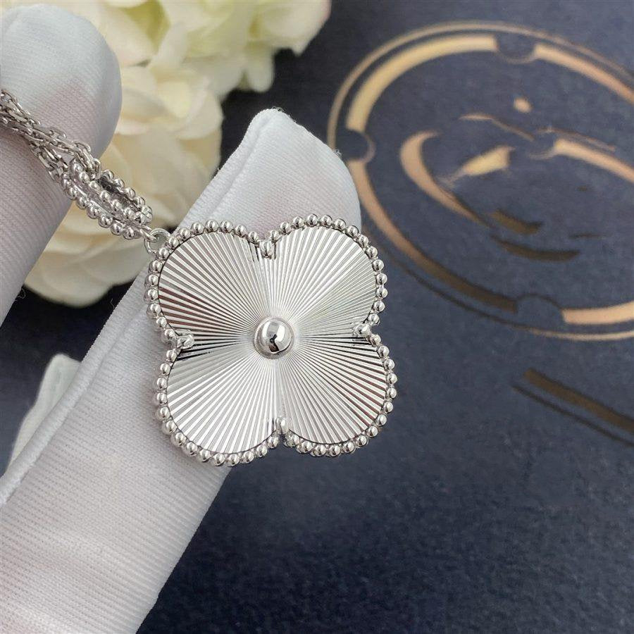 [Radiant Gem]¯CLOVER 25MM SILVER BIG CLOVER NECKLACE